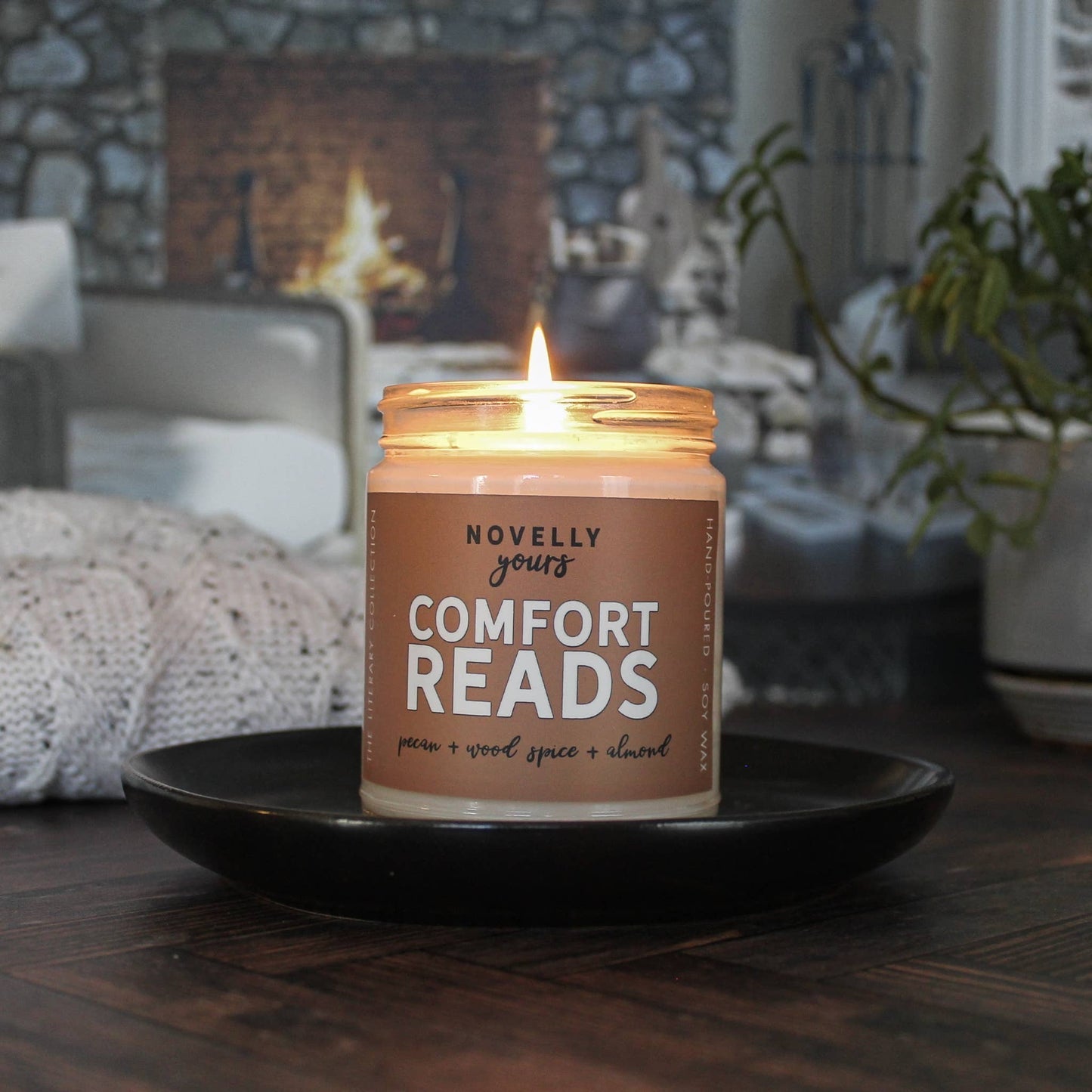 Comfort Reads candle | Cozy fall scent for book lovers