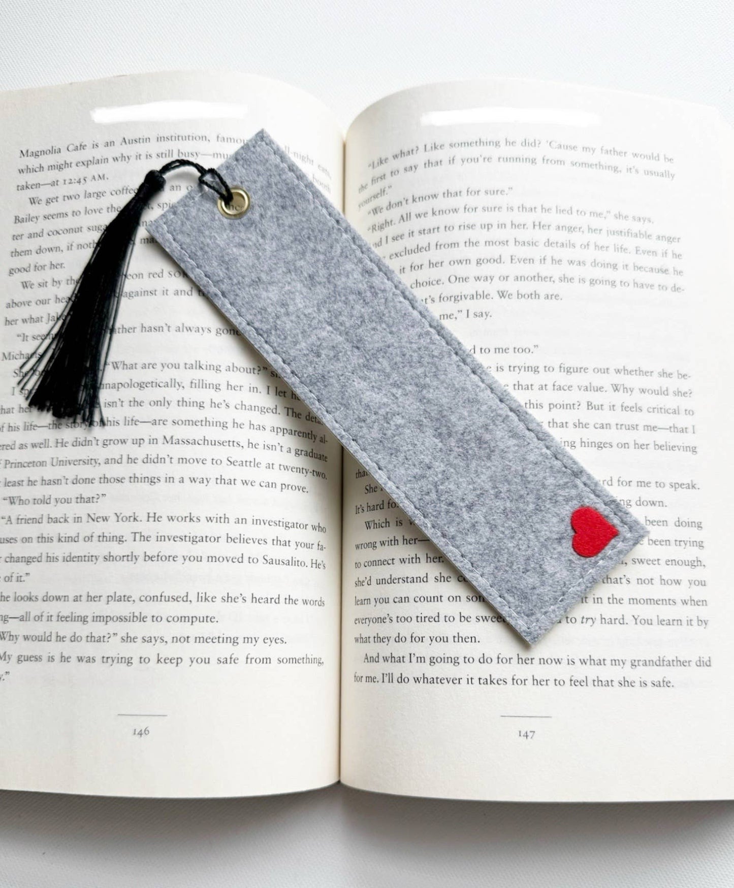 READ Bookmark Black & Gray