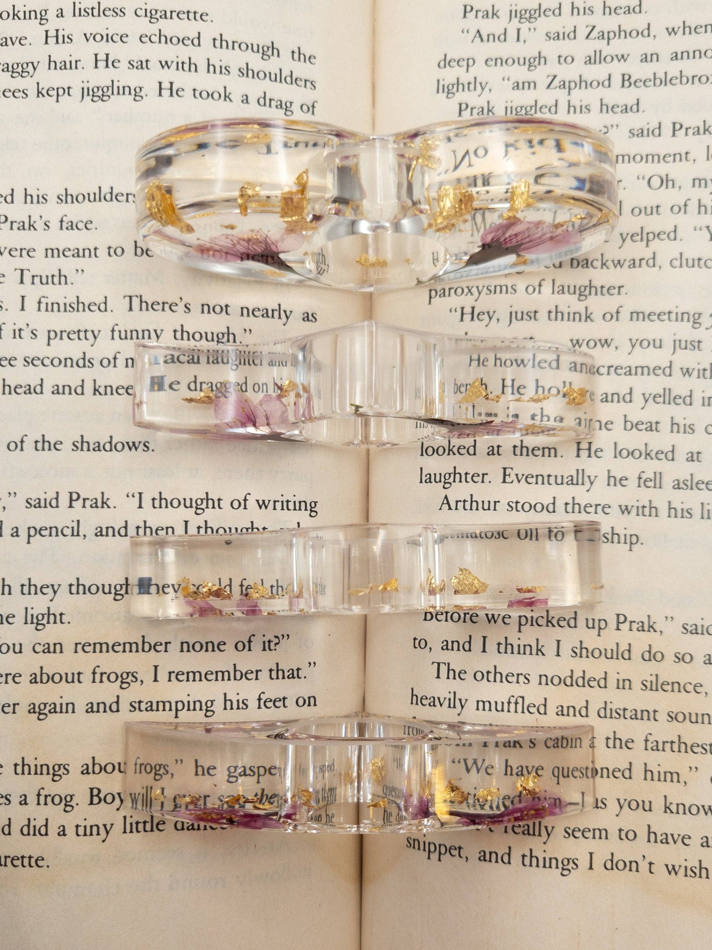 Floral Book Page Holder, Flower Thumb Page Spreader