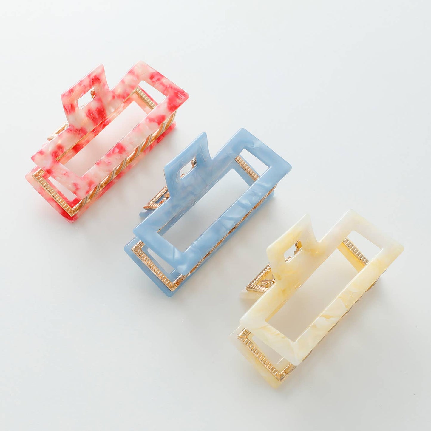 Isla Boardwalk Hollow Rectangle Metal Claw Clip - Medium