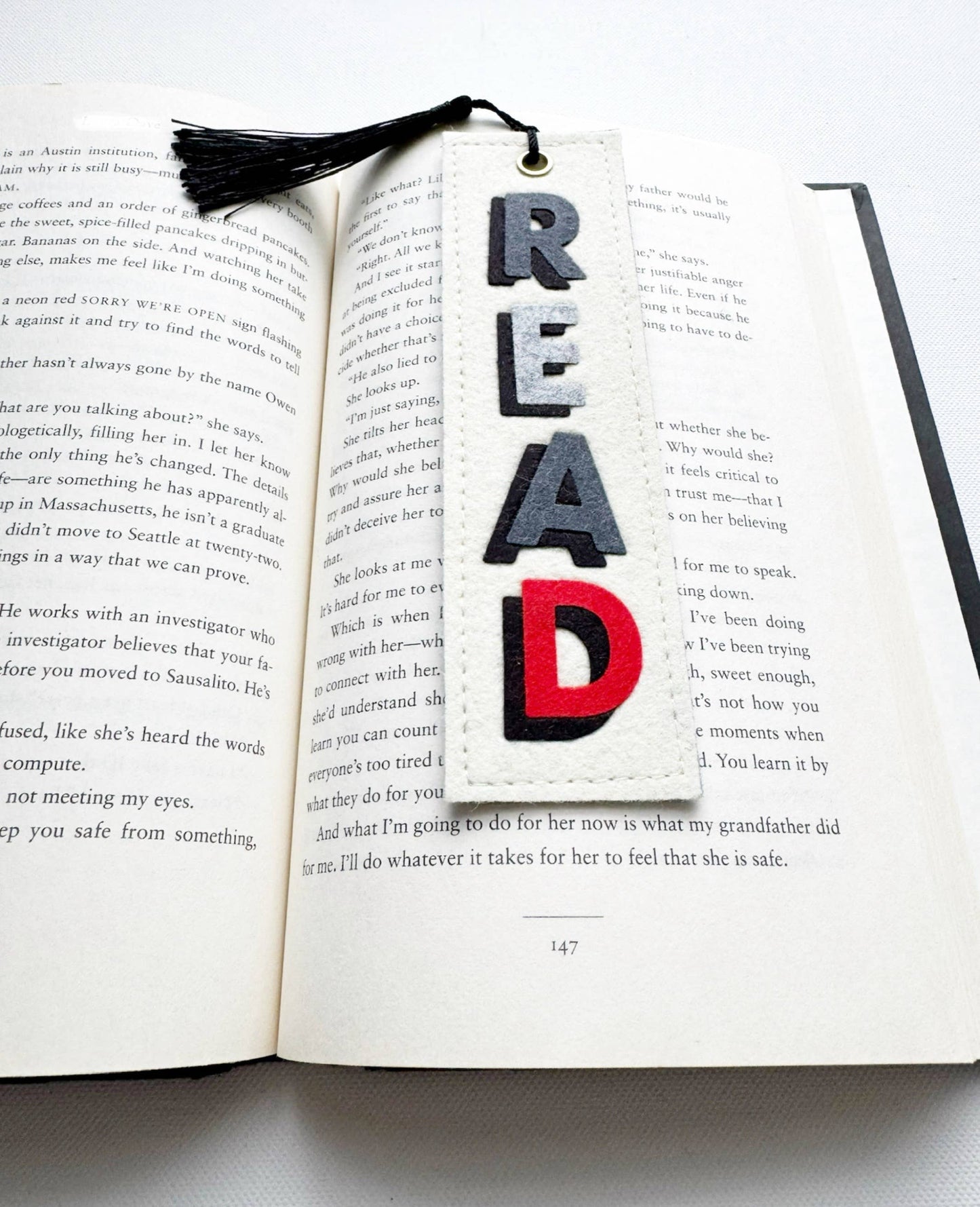 READ Bookmark Black & Gray