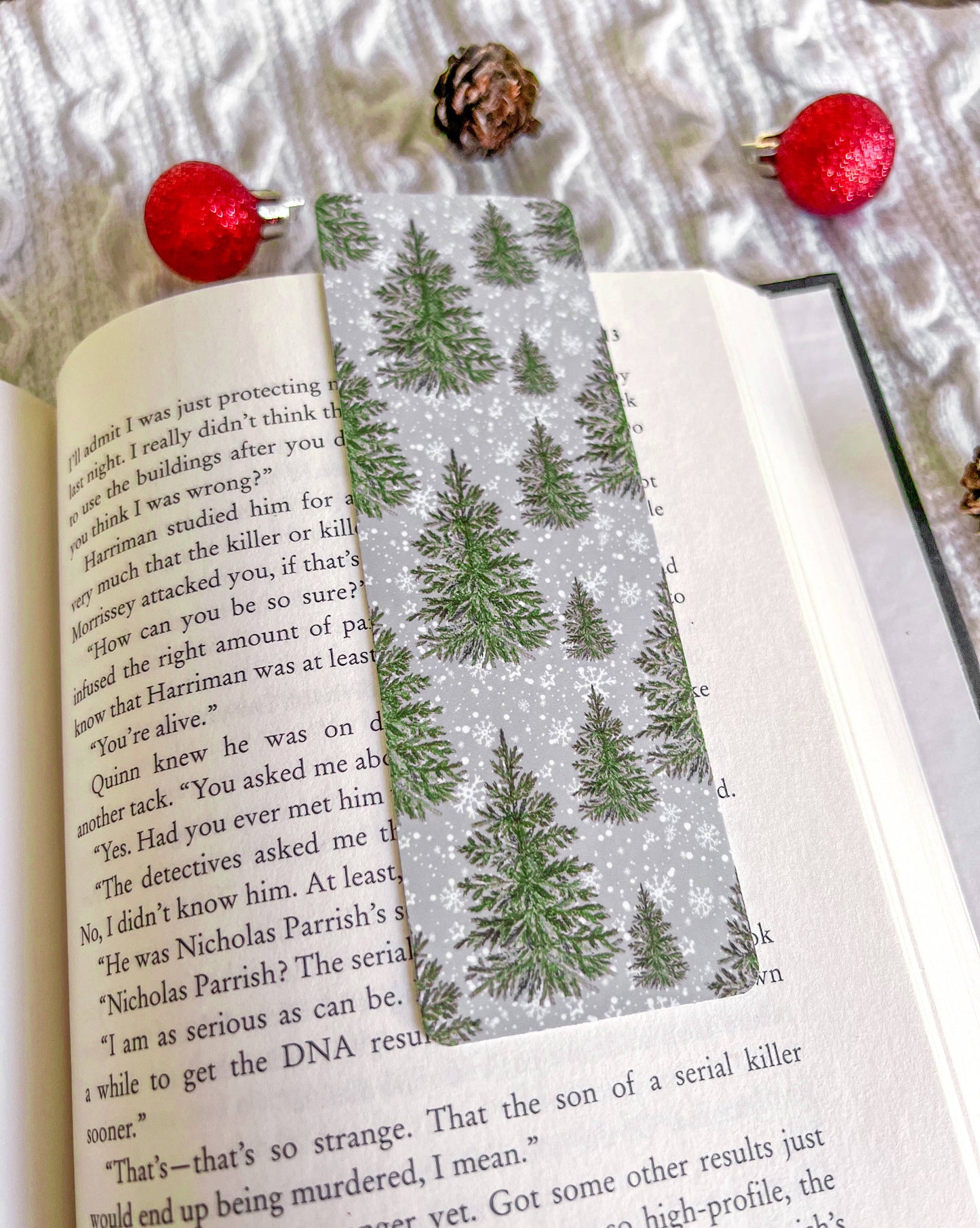 Retro Santa Bookmark Set