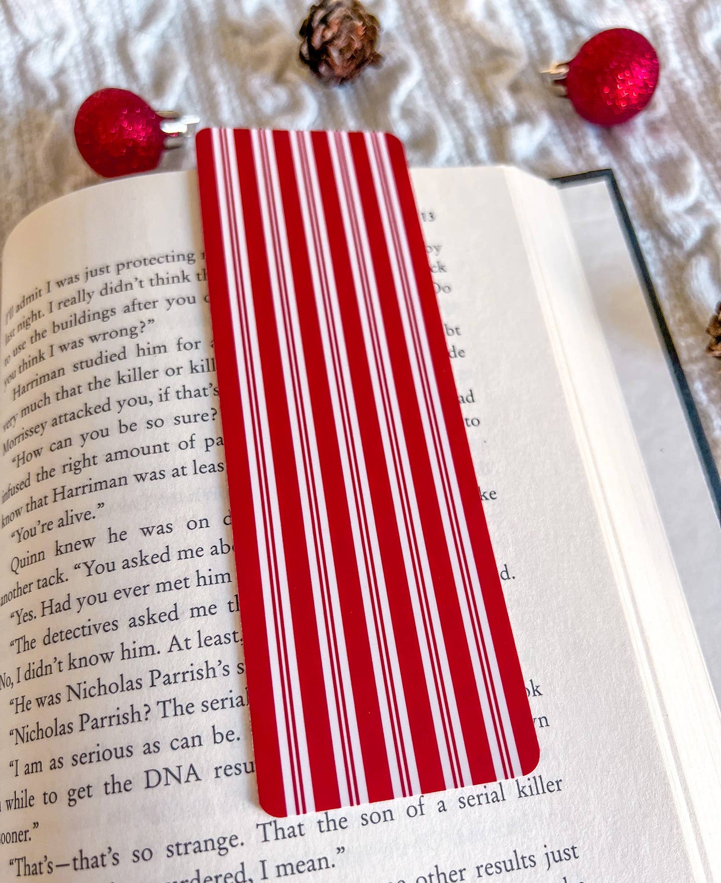 Retro Santa Bookmark Set