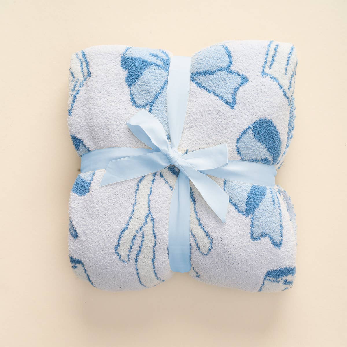 Cozy Dreams Luxe Blanket–Blushing Bows Blue