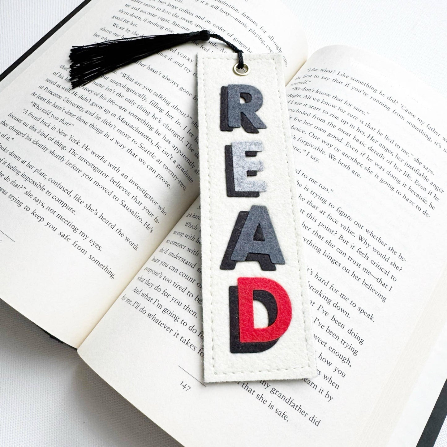 READ Bookmark Black & Gray